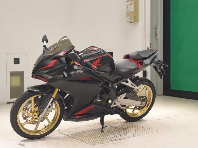 Honda CBR250RRA — фото 4