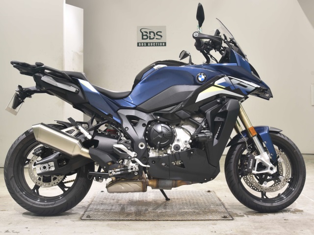 BMW S1000XR