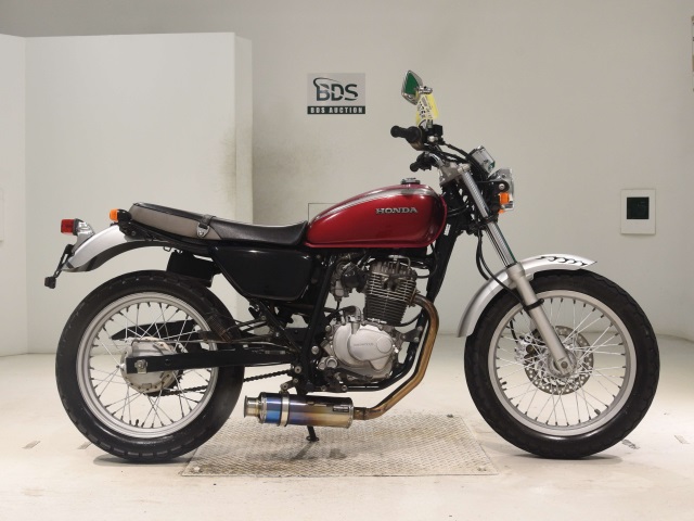 Honda CB223S