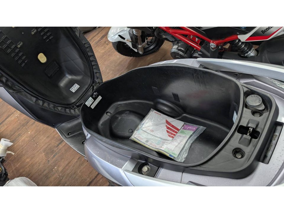 Honda LEAD125 — фото 16