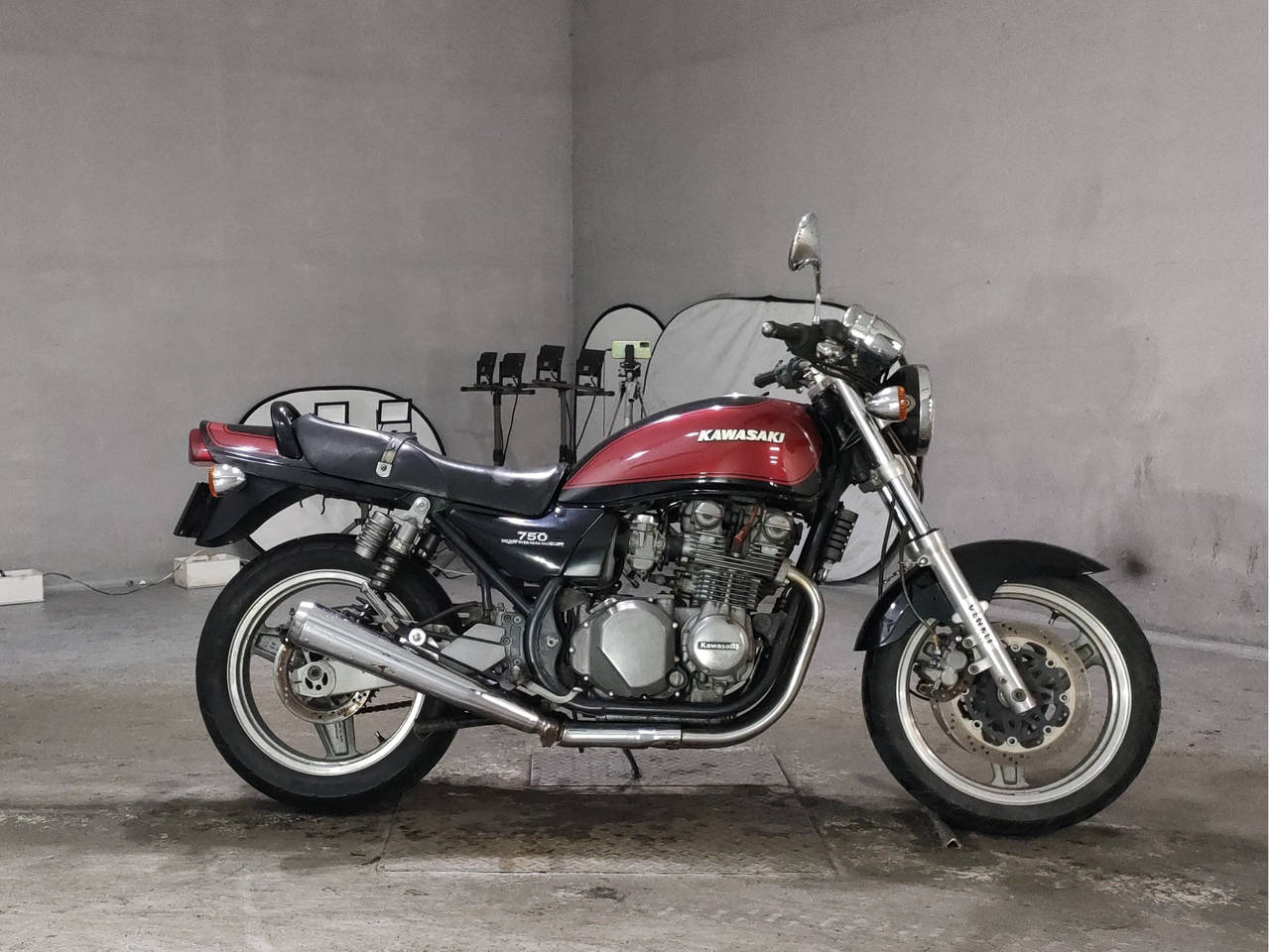 Kawasaki ZEPHYR750