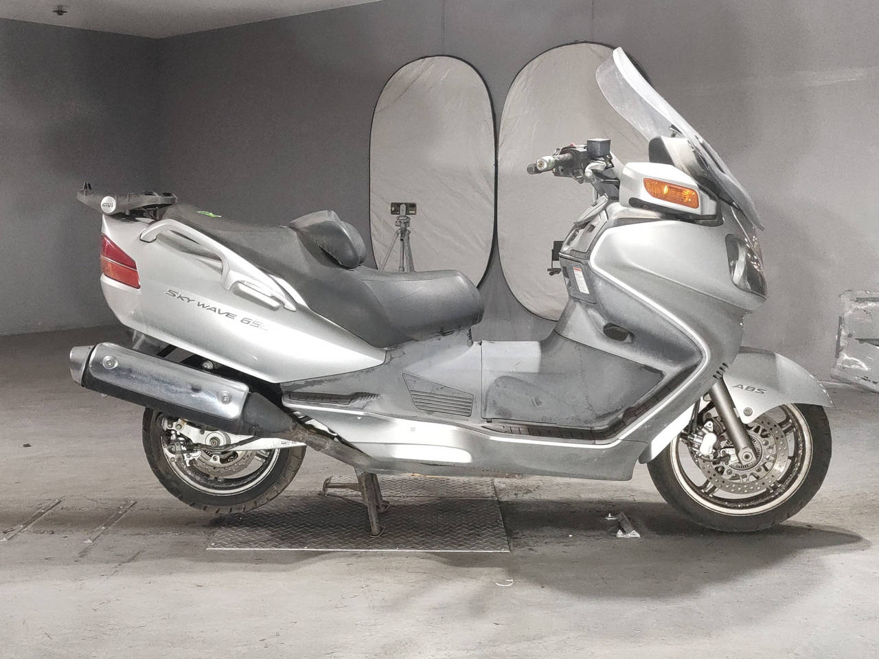 Suzuki SKYWAVE 650, zdjęcie 1