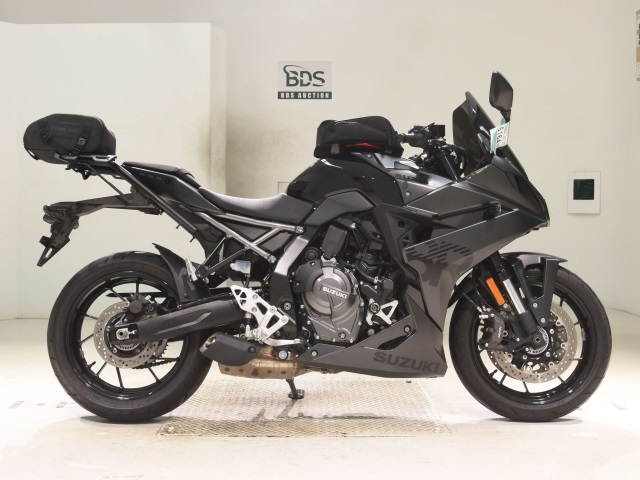 Suzuki GSX-8R