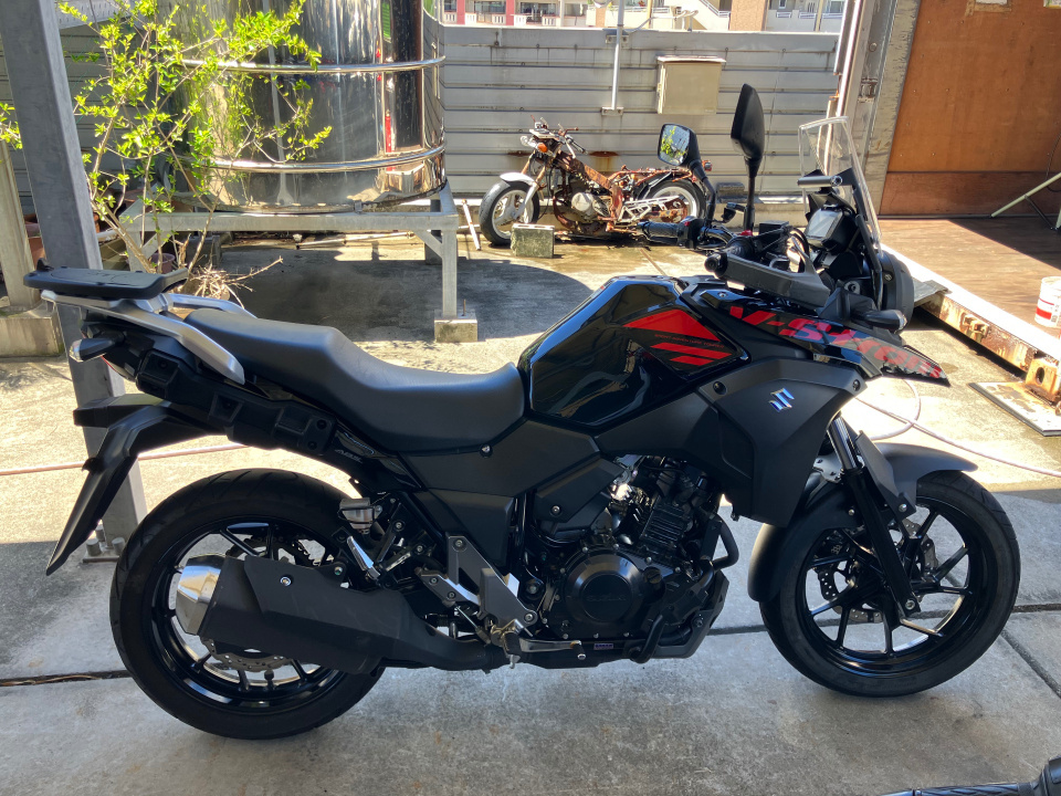 Suzuki V-STROM 250