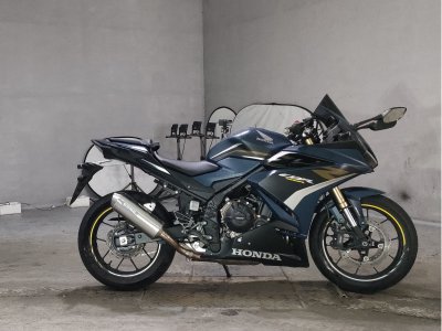 Honda CBR400R