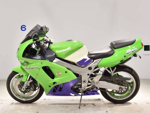 2910] Kawasaki NINJA ZX-9R - ZX900B-039304