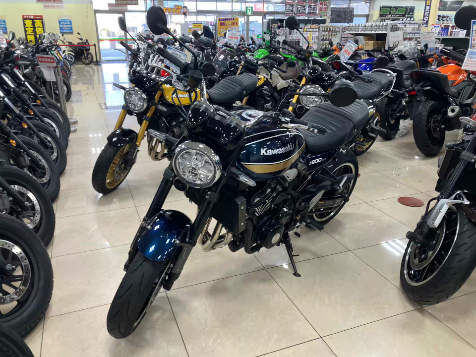 Kawasaki Z900RS — фото 4