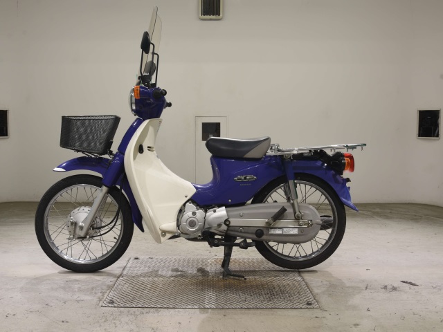 Honda C110 — фото 2