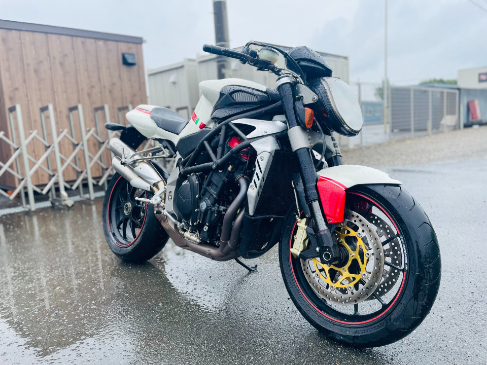 MV Agusta BRUTALE 910R — фото 5