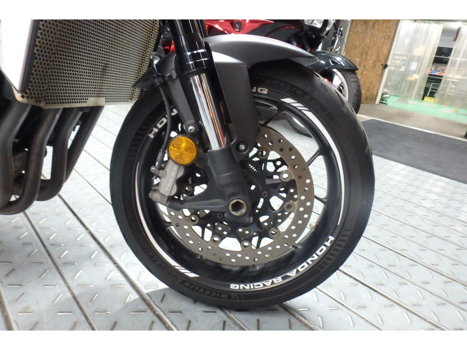 Honda CB1000R — фото 4