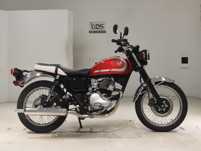 Kawasaki W230