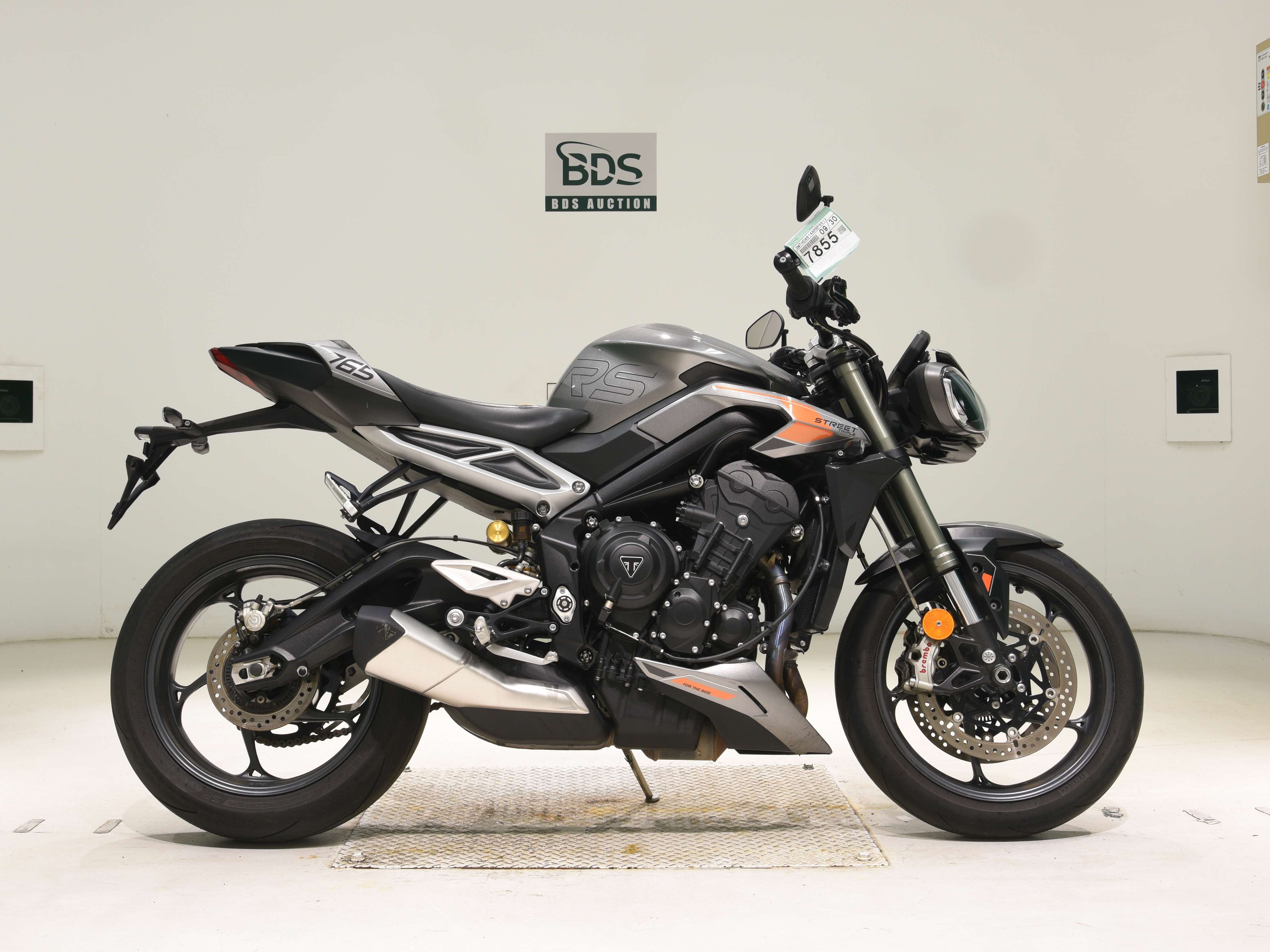 Triumph STREET TRIPLE RS