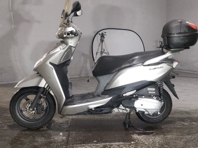 Honda LEAD125 — фото 2