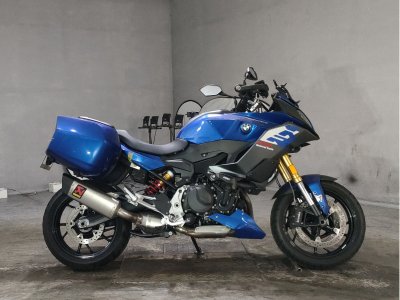 BMW F900XR