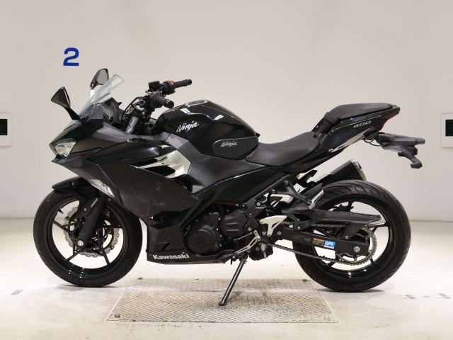 Kawasaki NINJA400 — фото 2
