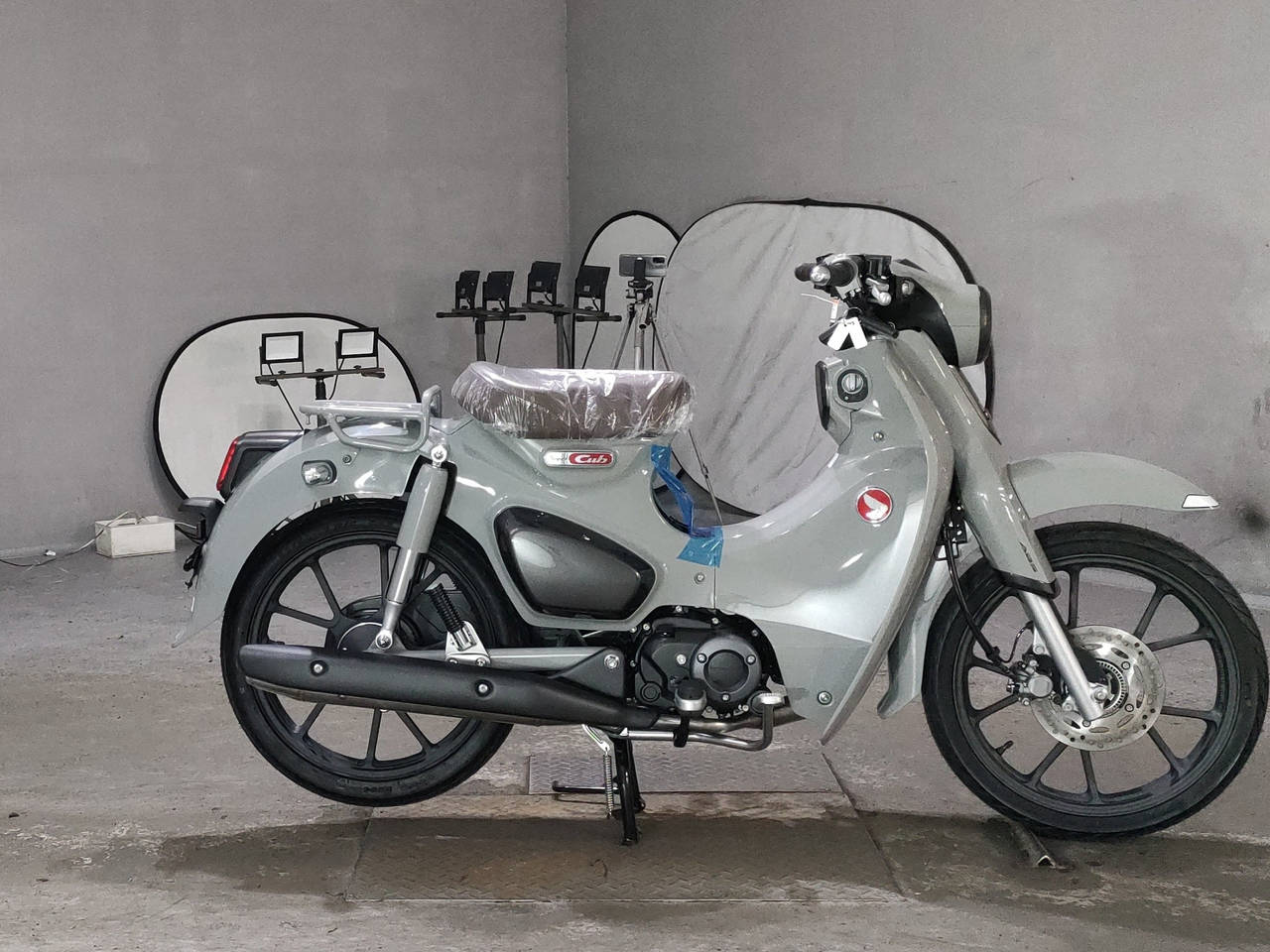 Honda SUPER CUB125