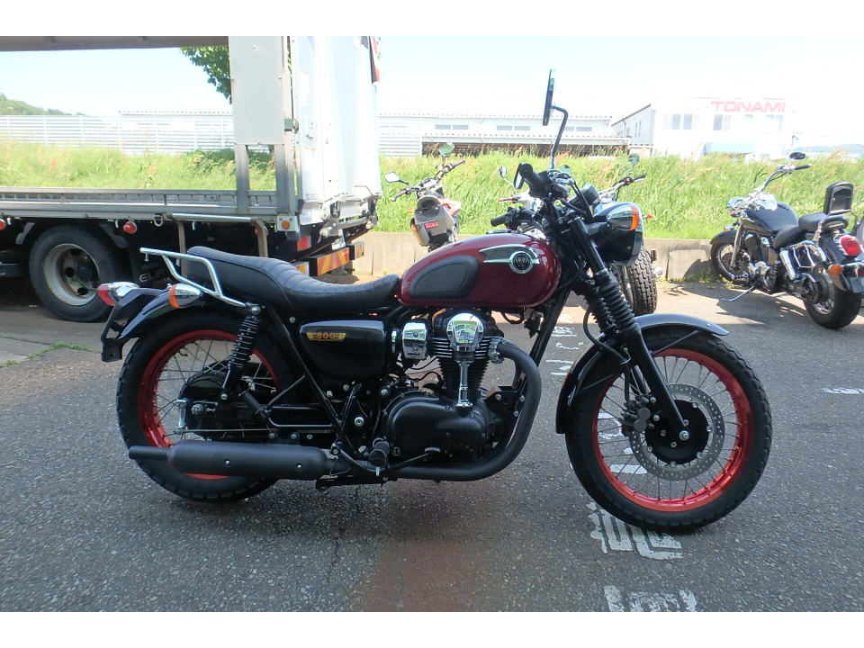 Kawasaki W800
