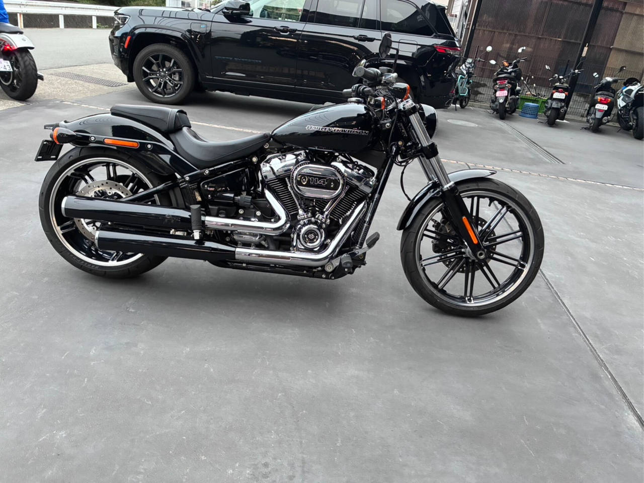 HD BREAKOUT FXBRS1870