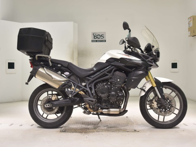 Triumph TIGER800
