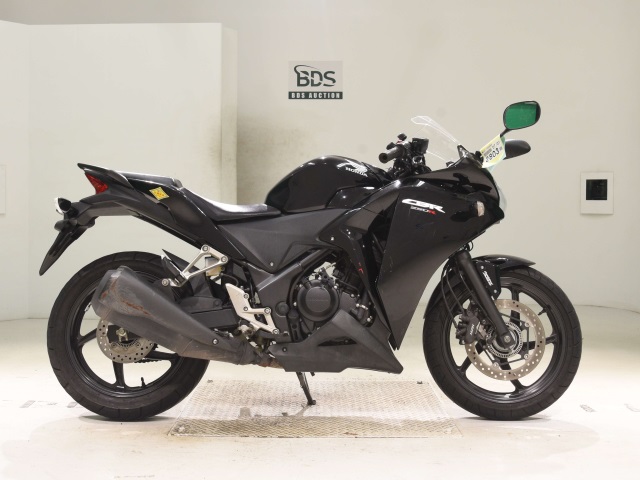 Honda CBR250RA