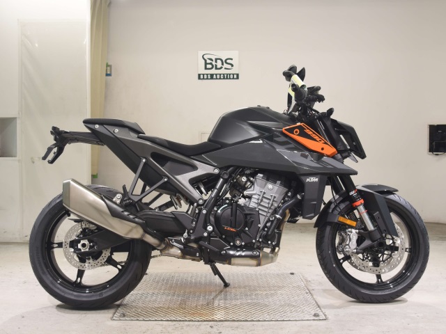 KTM 990 DUKE