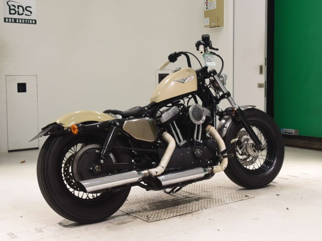 Motorcycle photo