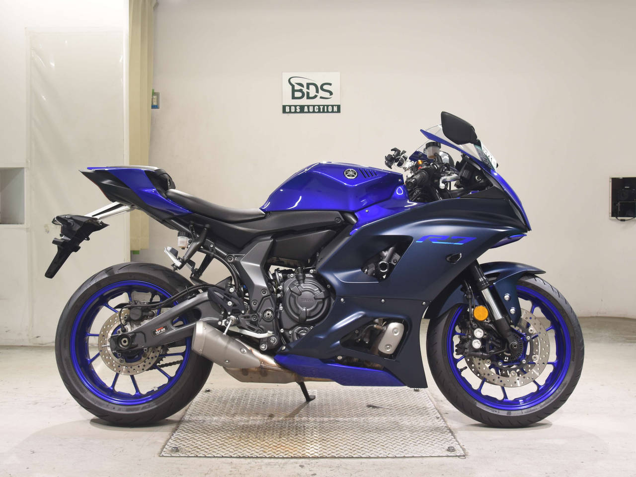 Yamaha YZF-R7-2