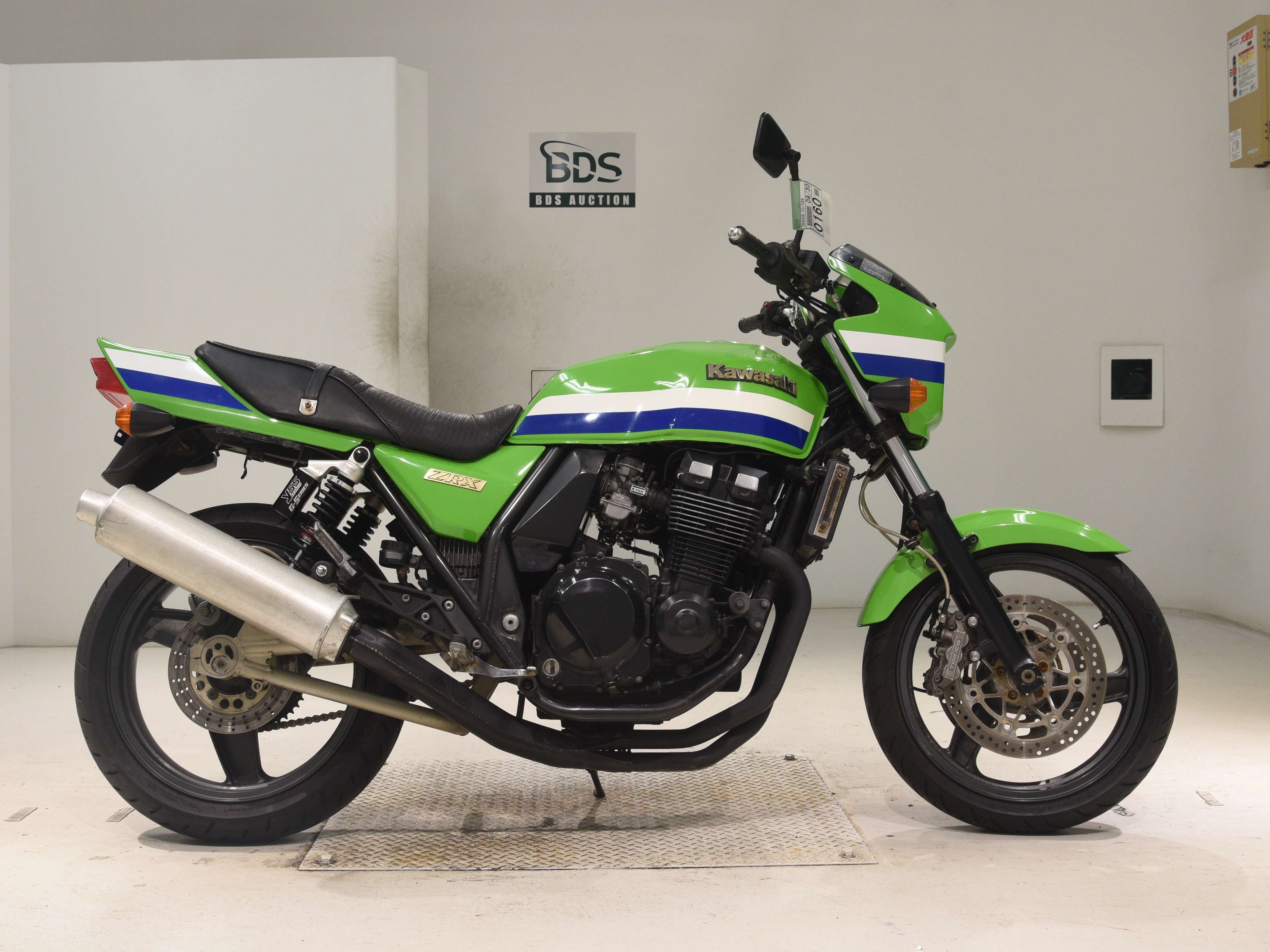 Kawasaki ZRX400