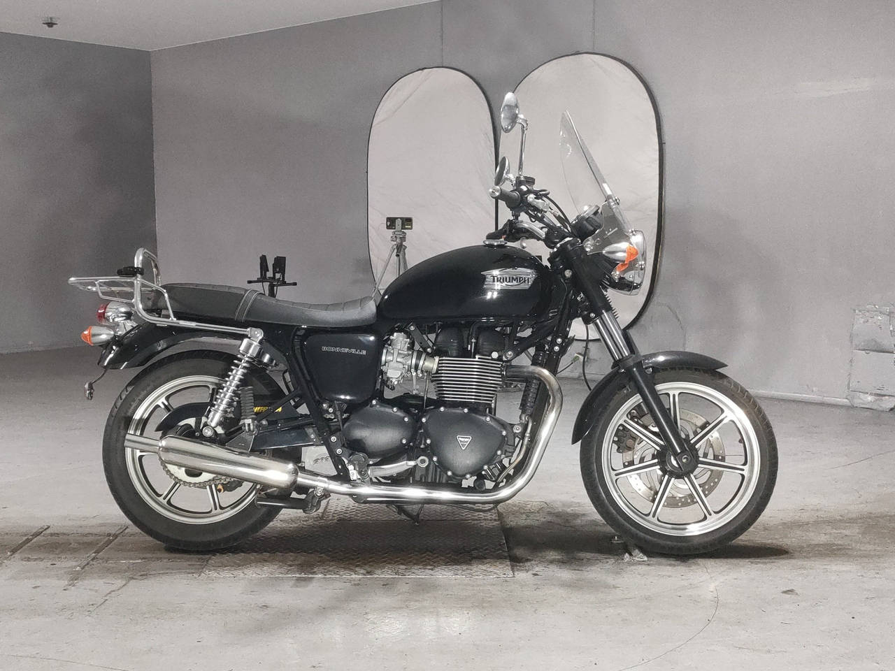 Triumph BONNEVILLE SE, zdjęcie 1