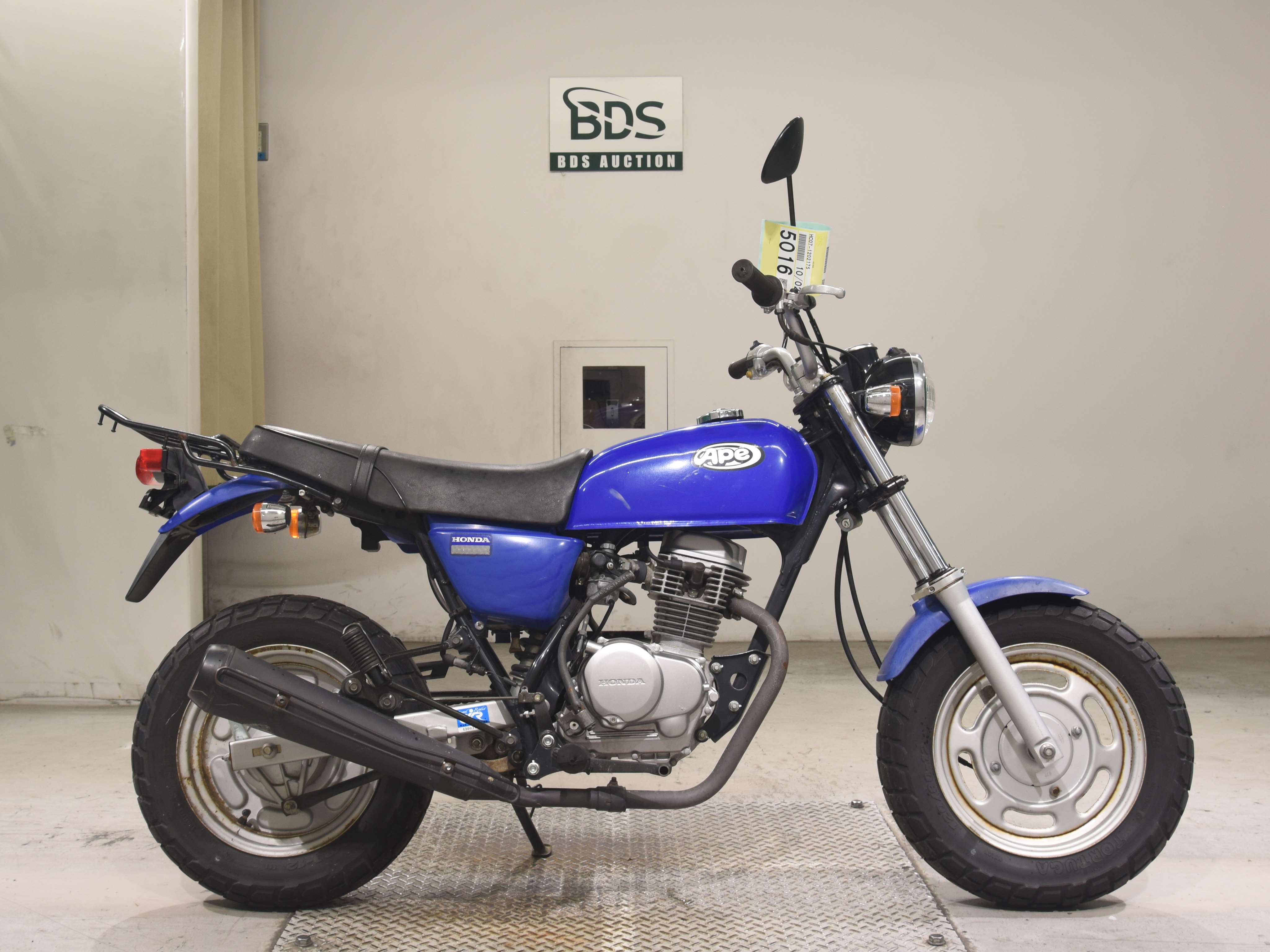 Honda APE100