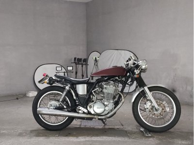 YAMAHA SR400（1JR） Yamaha 1JR SR400/1JN SR500 `96 (Model Car) - HobbySearch Model Car