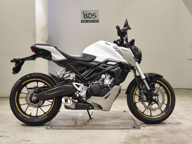 Honda CB125R