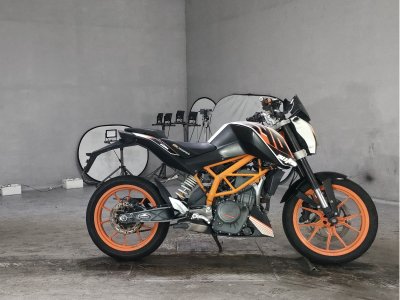 KTM 390 DUKE