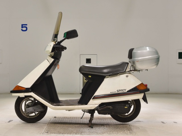 Honda SPACY50 — фото 2