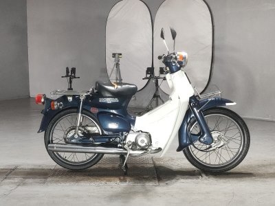 Honda SUPER CUB70