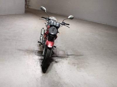 Yamaha YBR125 — фото 3