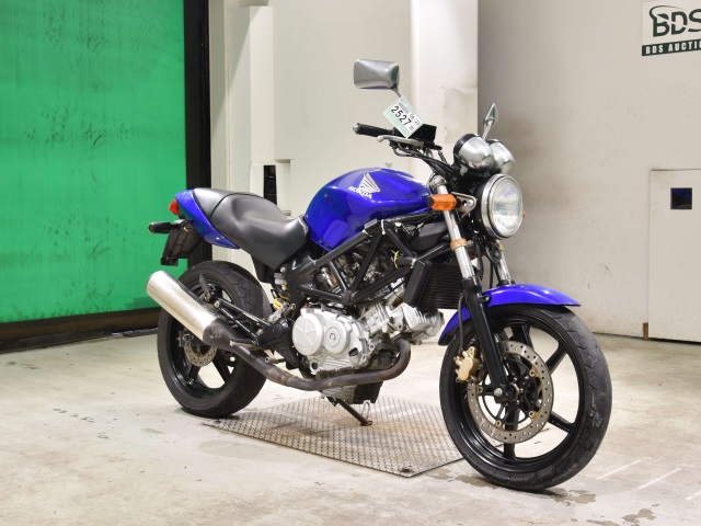Honda VTR250 — фото 3