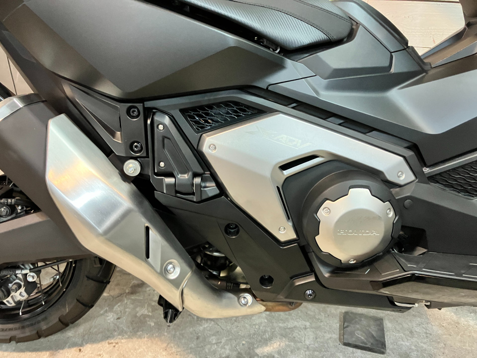 Honda X-ADV750 — фото 13