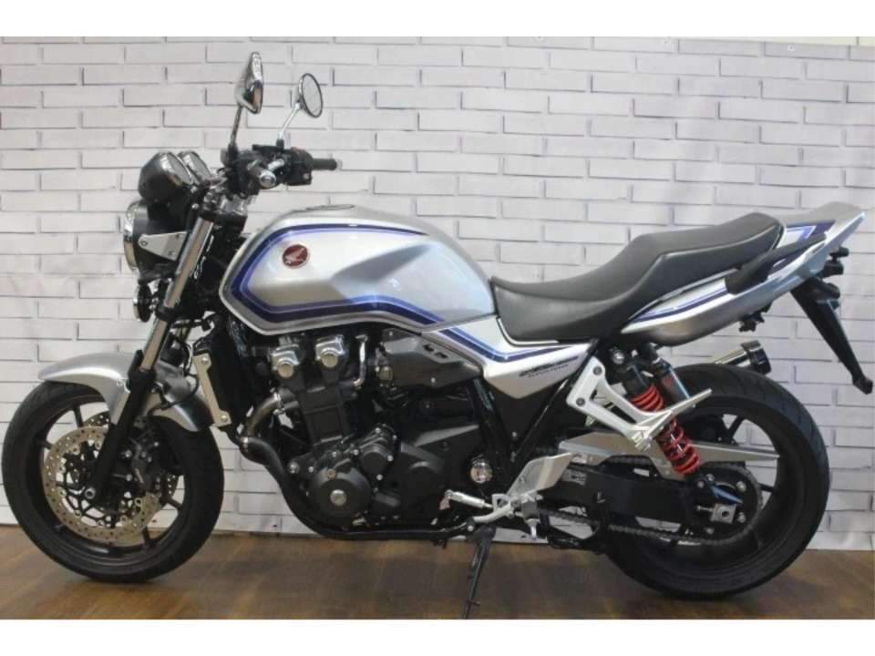Honda CB1300SFA — фото 2