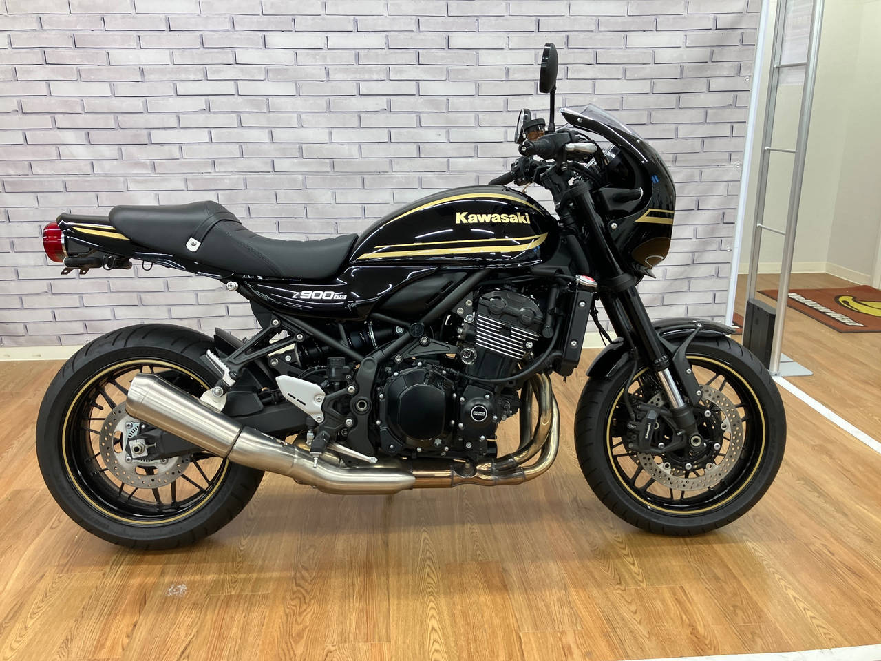 Kawasaki Z900RS CAFE