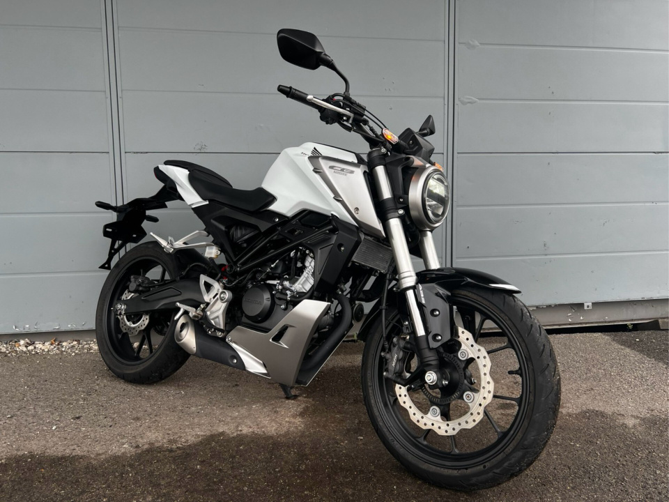 Honda CB125R
