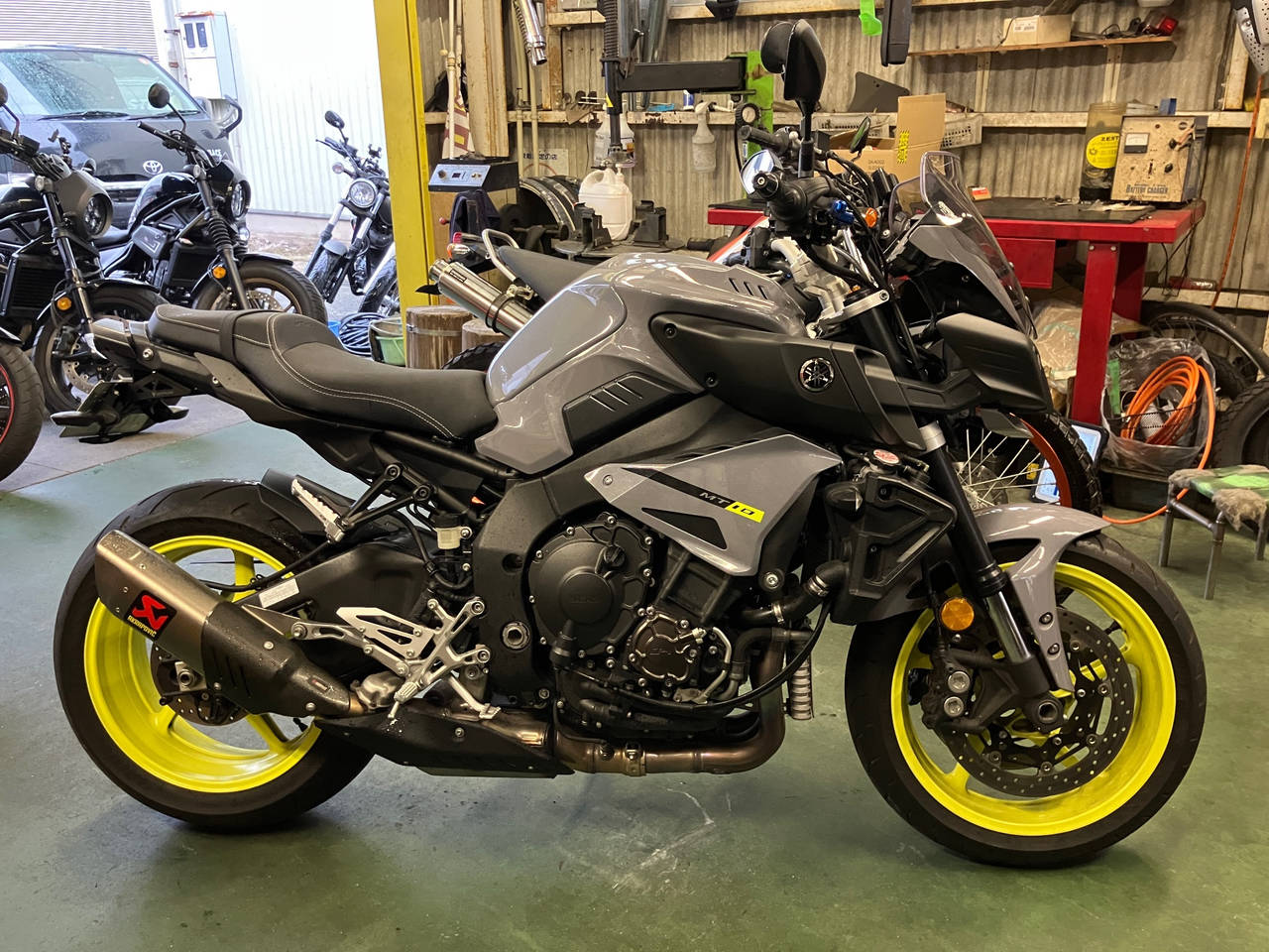 Yamaha MT-10SP