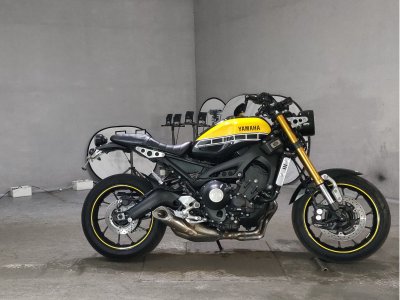 Yamaha XSR900