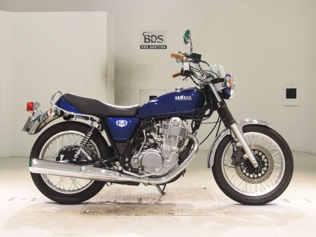 Yamaha SR 400