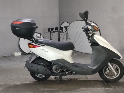 Yamaha AXIS TREAT