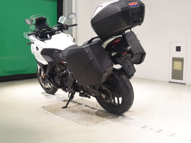 Honda NT1100 — фото 6