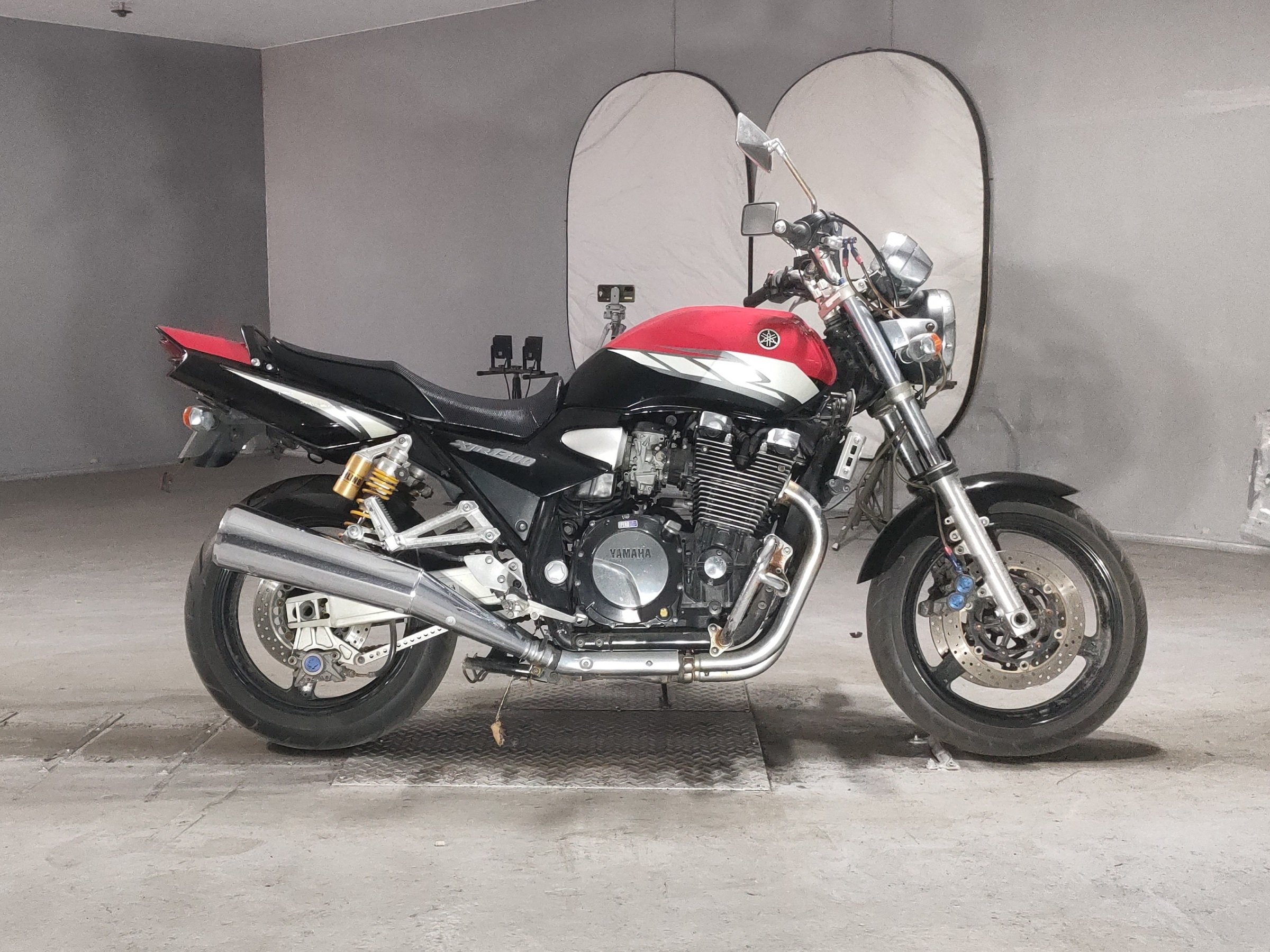 Yamaha XJR1300