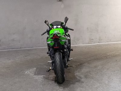 Kawasaki NINJA ZX-25R KRT — фото 4
