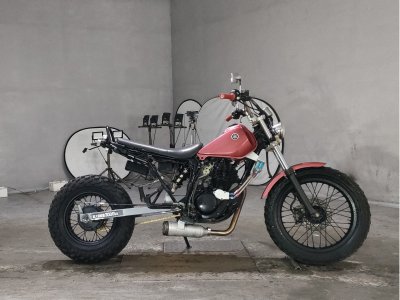 Yamaha TW225