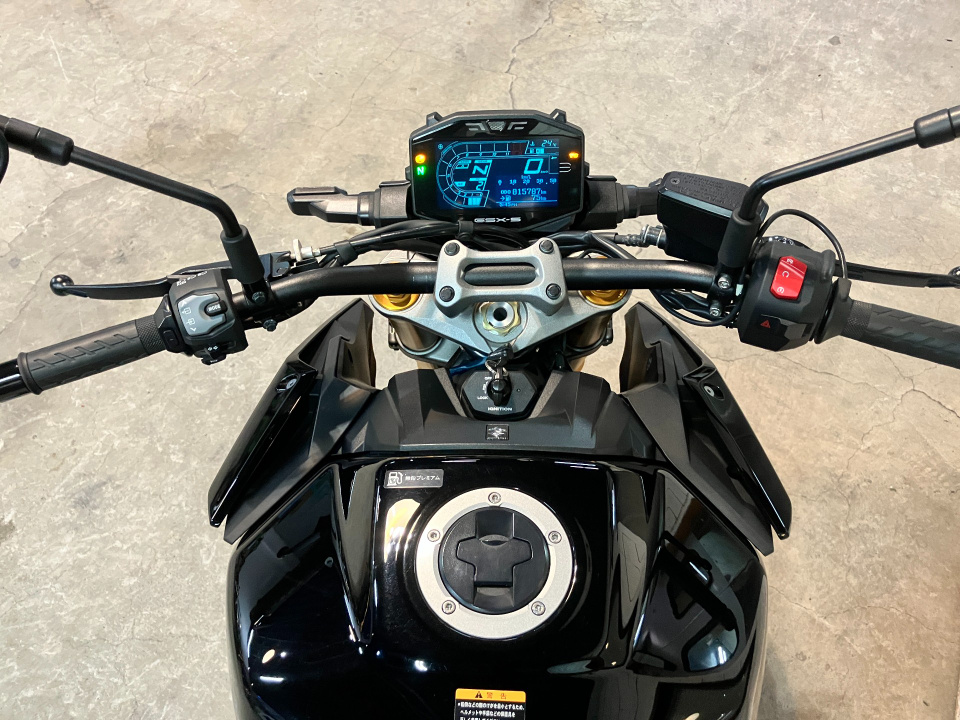 Suzuki GSX-S1000 — фото 30